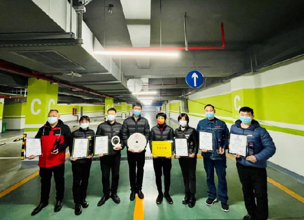 亨源通百潤物業(yè)先進表彰02